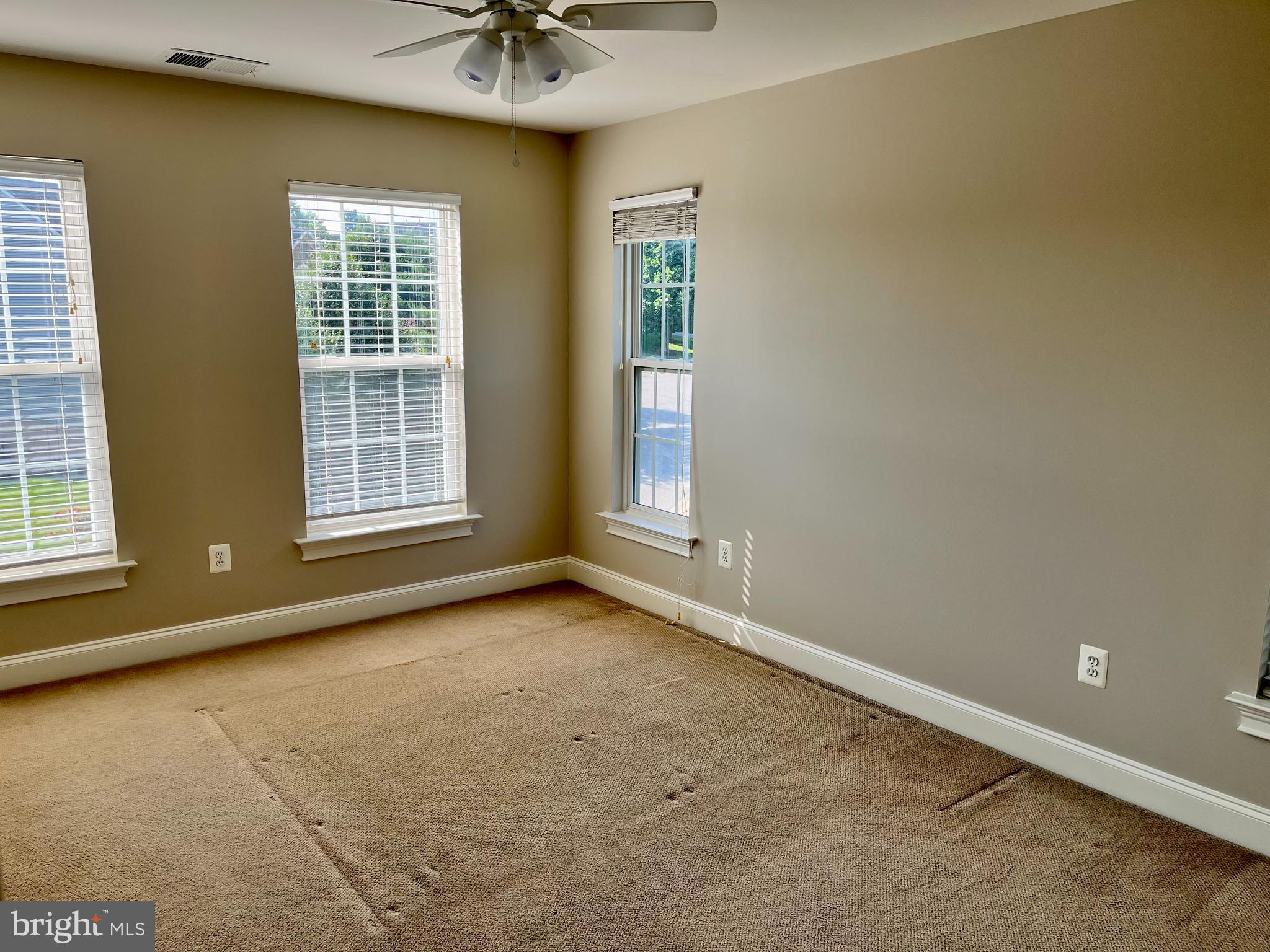 TAYLOR VILLAGE - Residential Lease