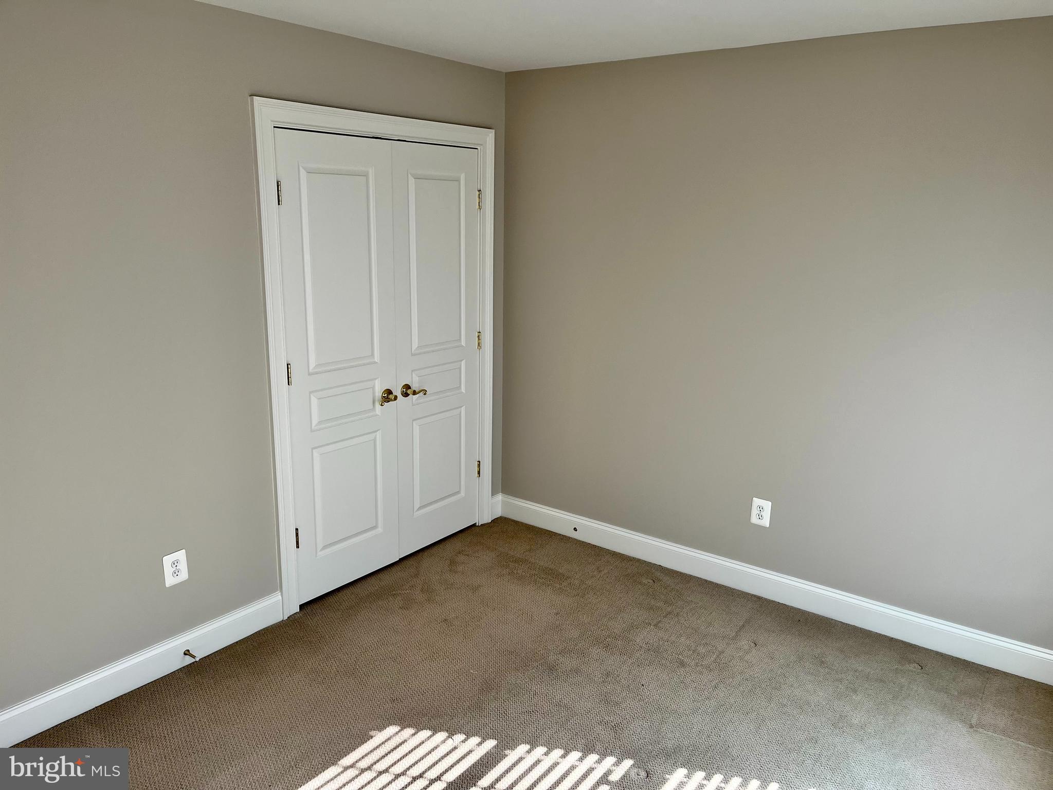 TAYLOR VILLAGE - Residential Lease