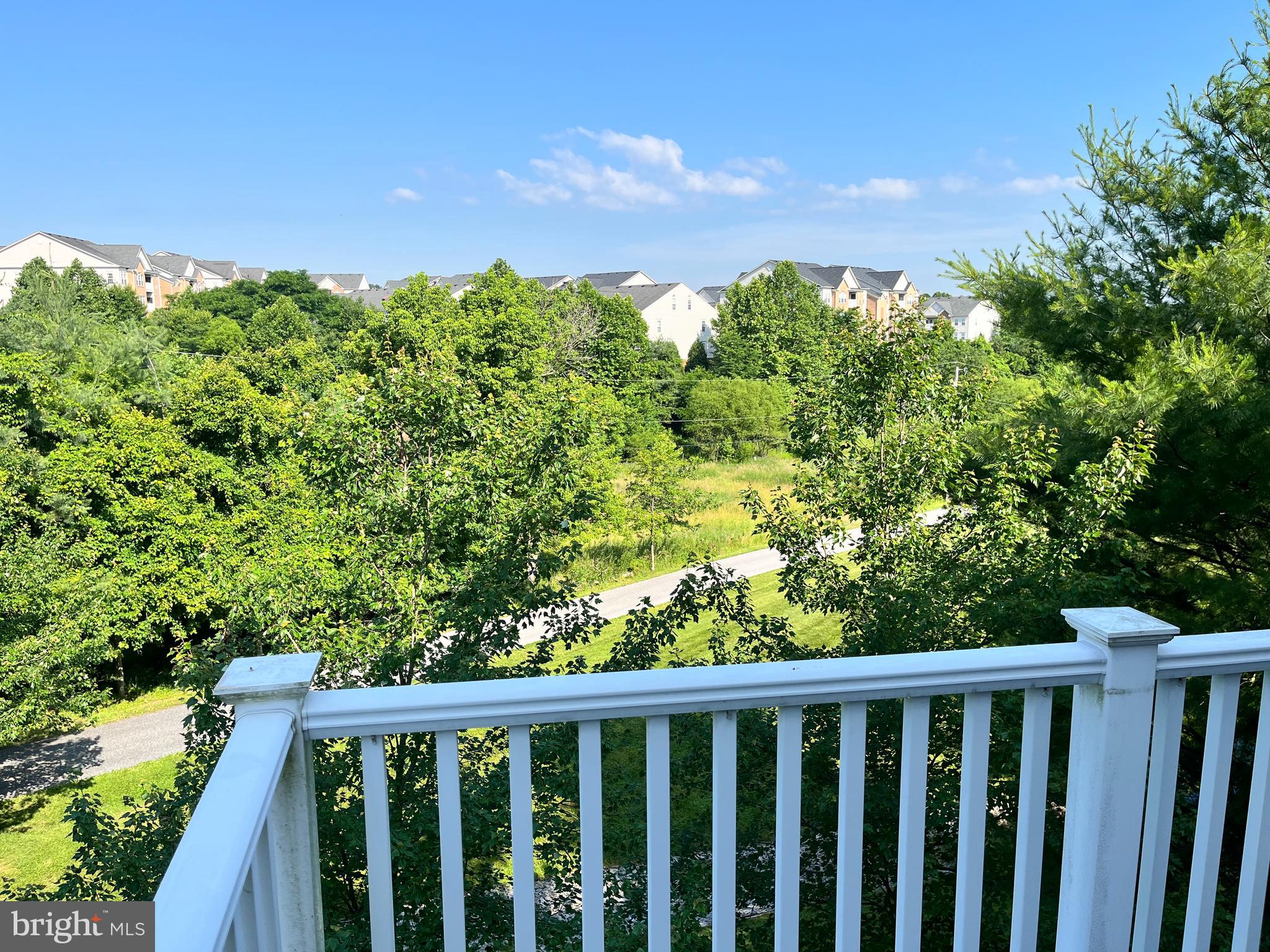 TAYLOR VILLAGE - Residential Lease