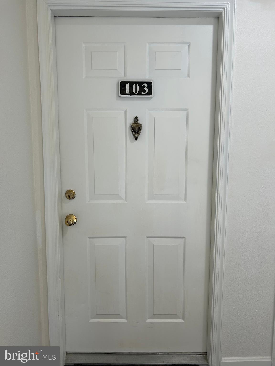 BROOKMEADE CONDO - Residential Lease