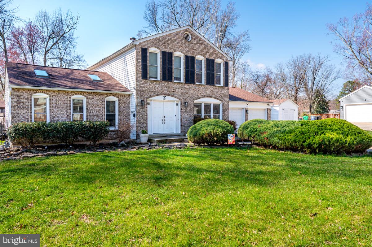 105 SAINT ANDREWS DRIVE E