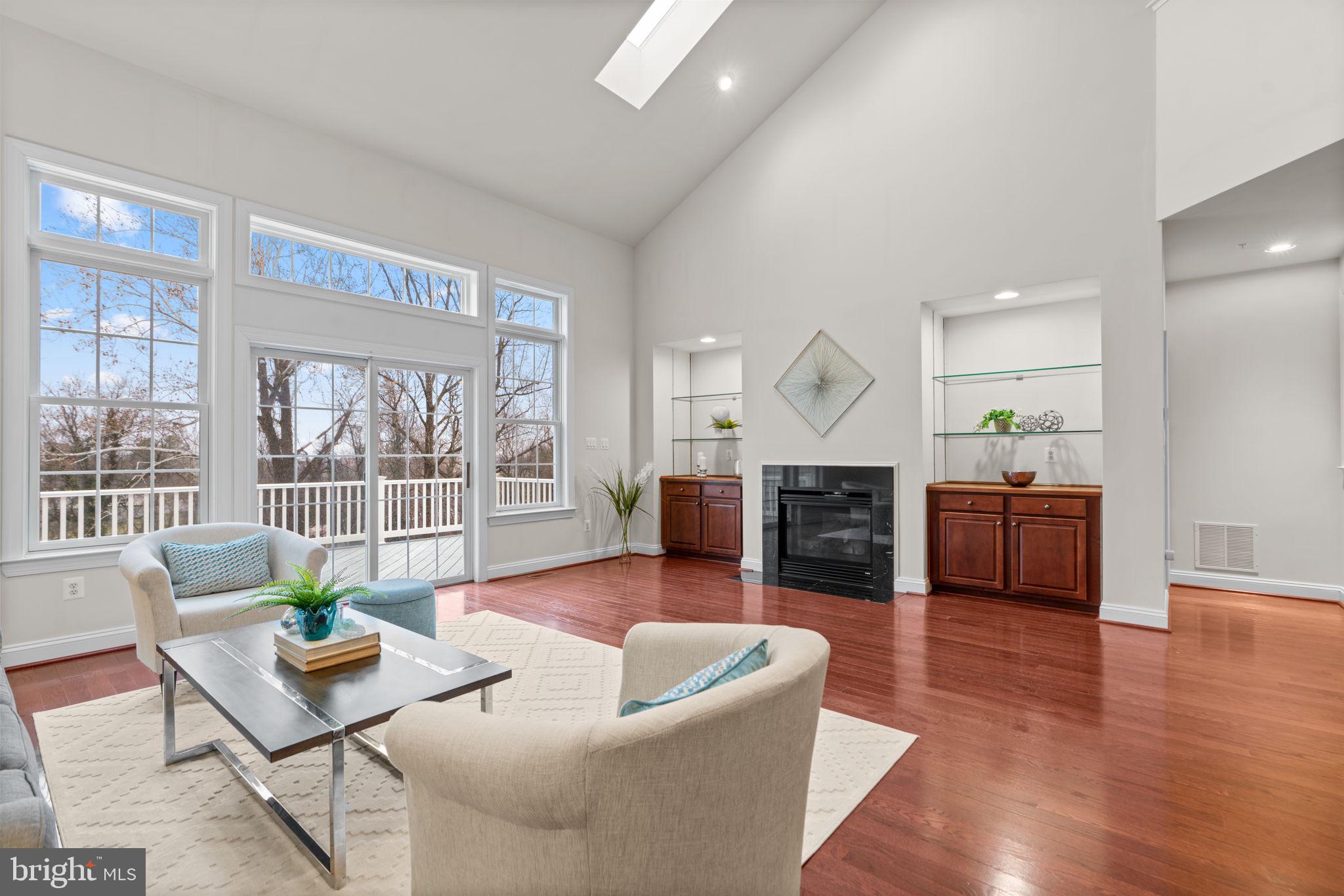 HIDDEN BLUFF - Residential