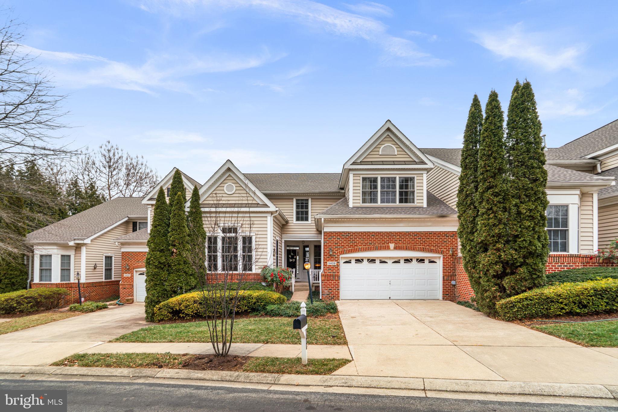 HIDDEN BLUFF - Residential