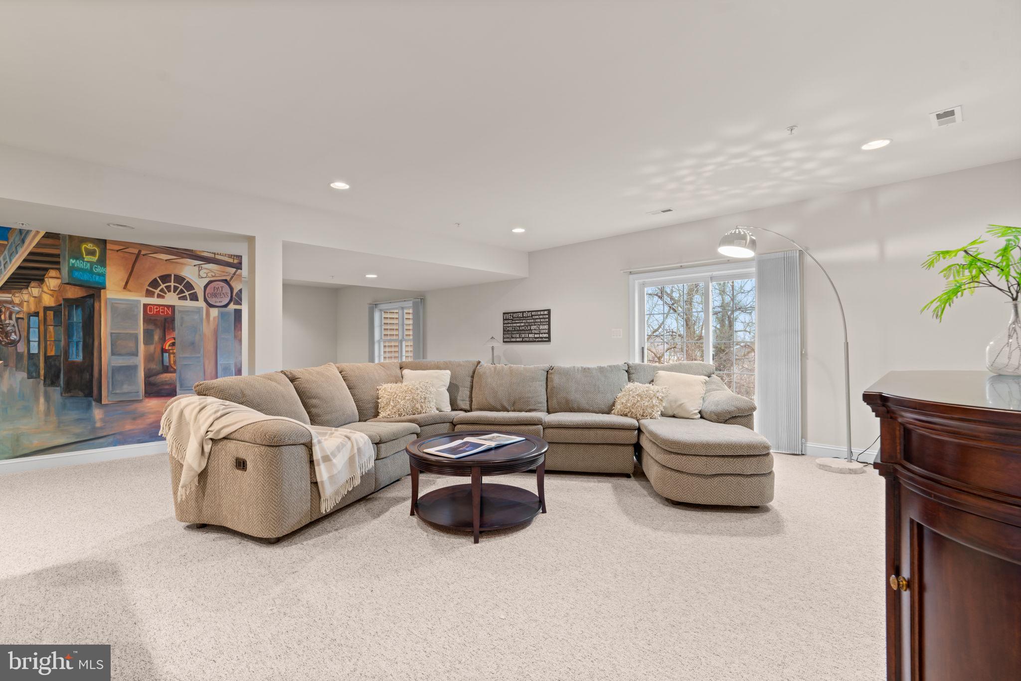 HIDDEN BLUFF - Residential