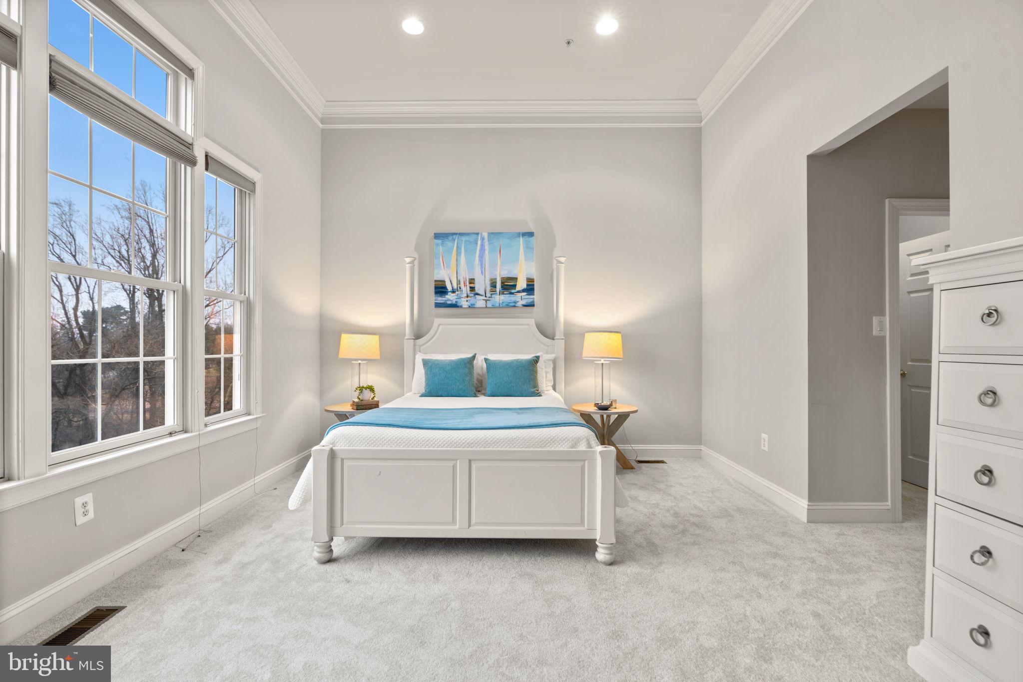 HIDDEN BLUFF - Residential