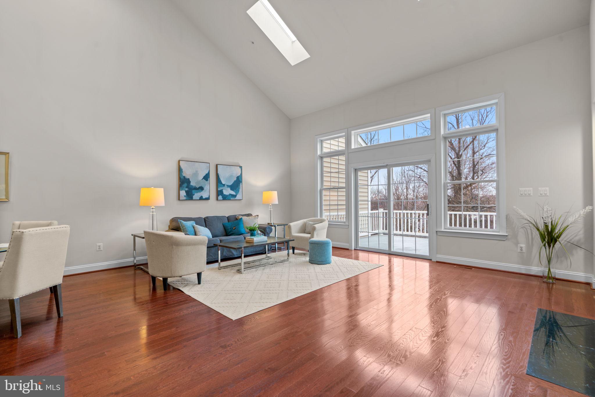 HIDDEN BLUFF - Residential