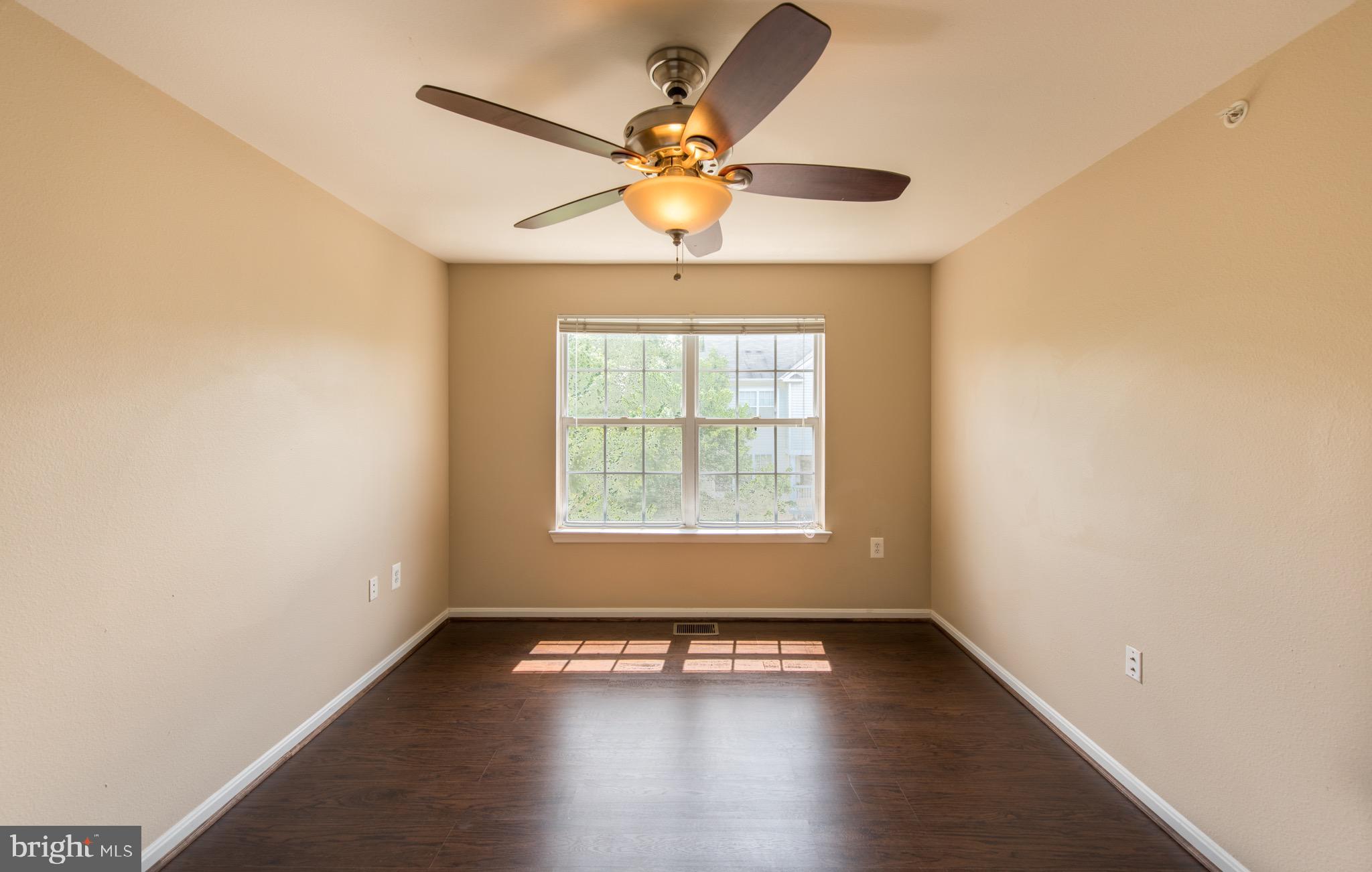 FOX MILL STATION - Residential