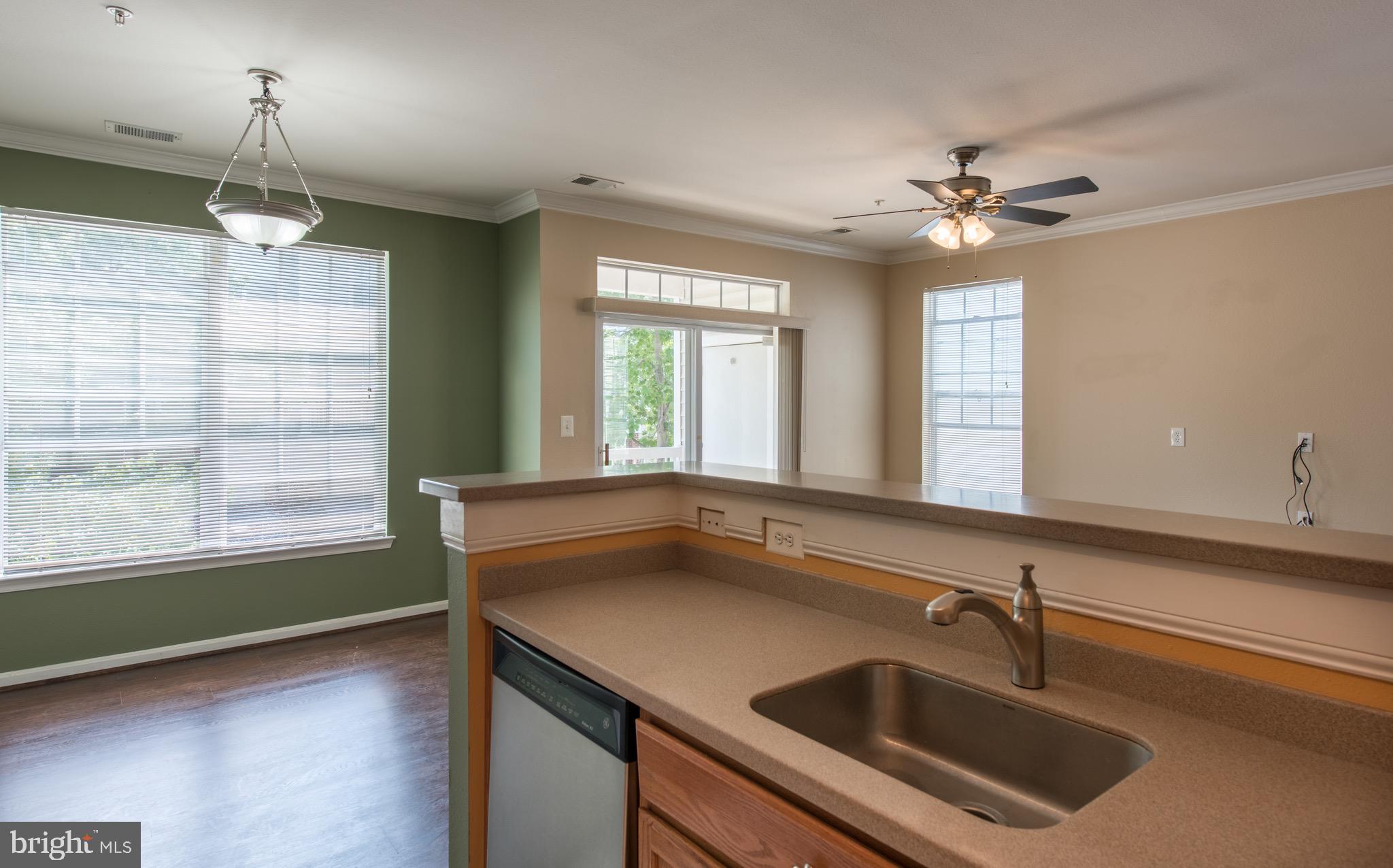 FOX MILL STATION - Residential