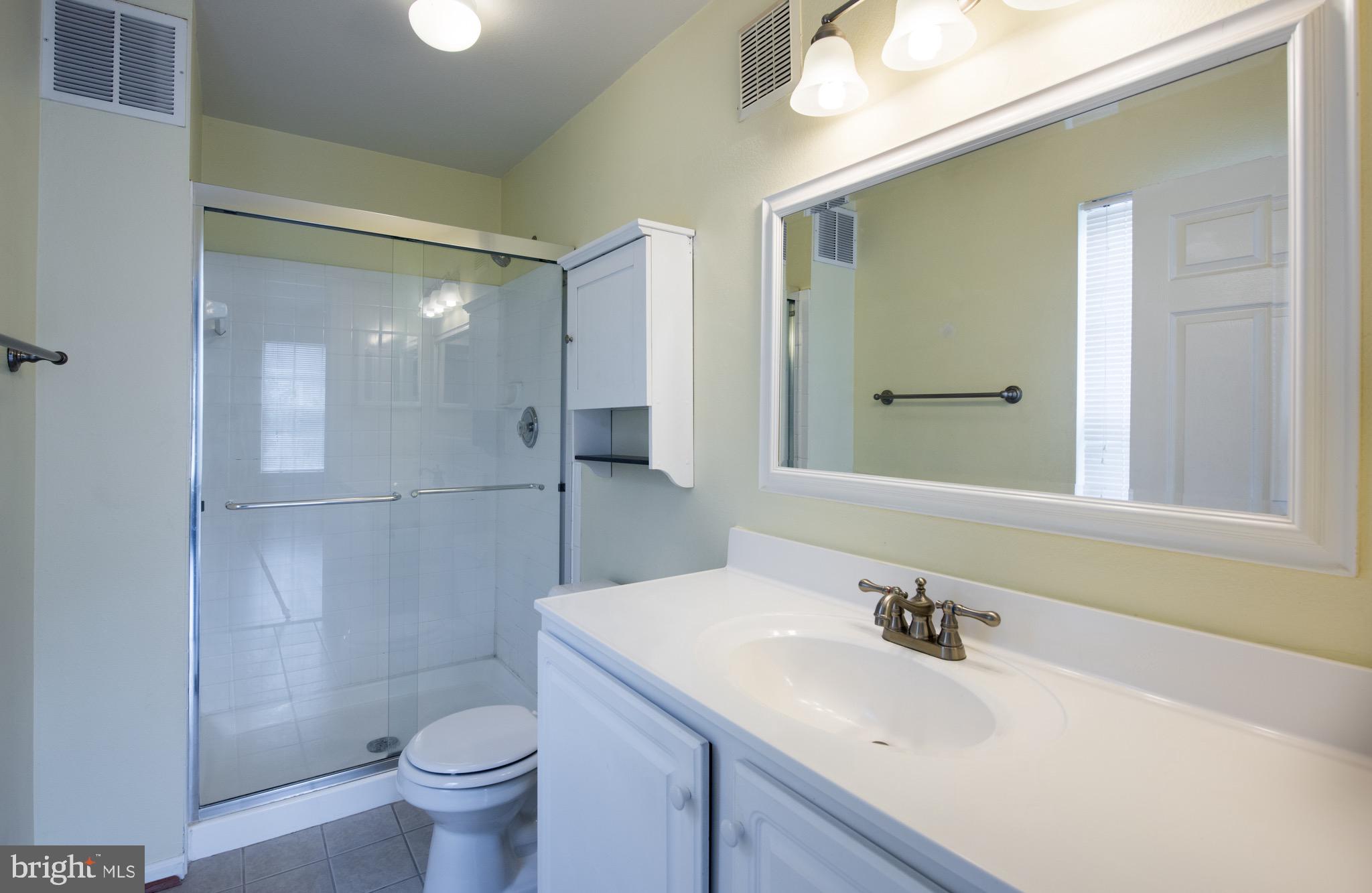 FOX MILL STATION - Residential