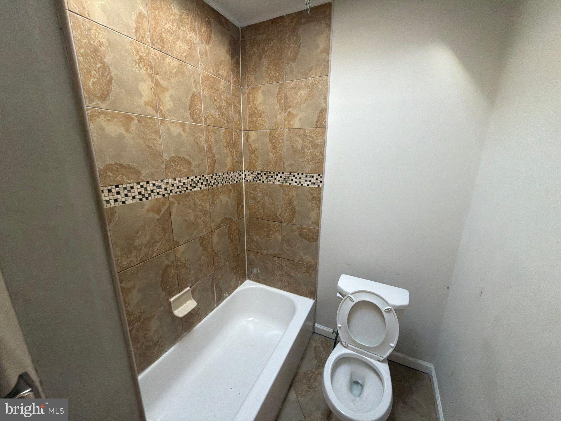 WEST OAK LANE - Residential