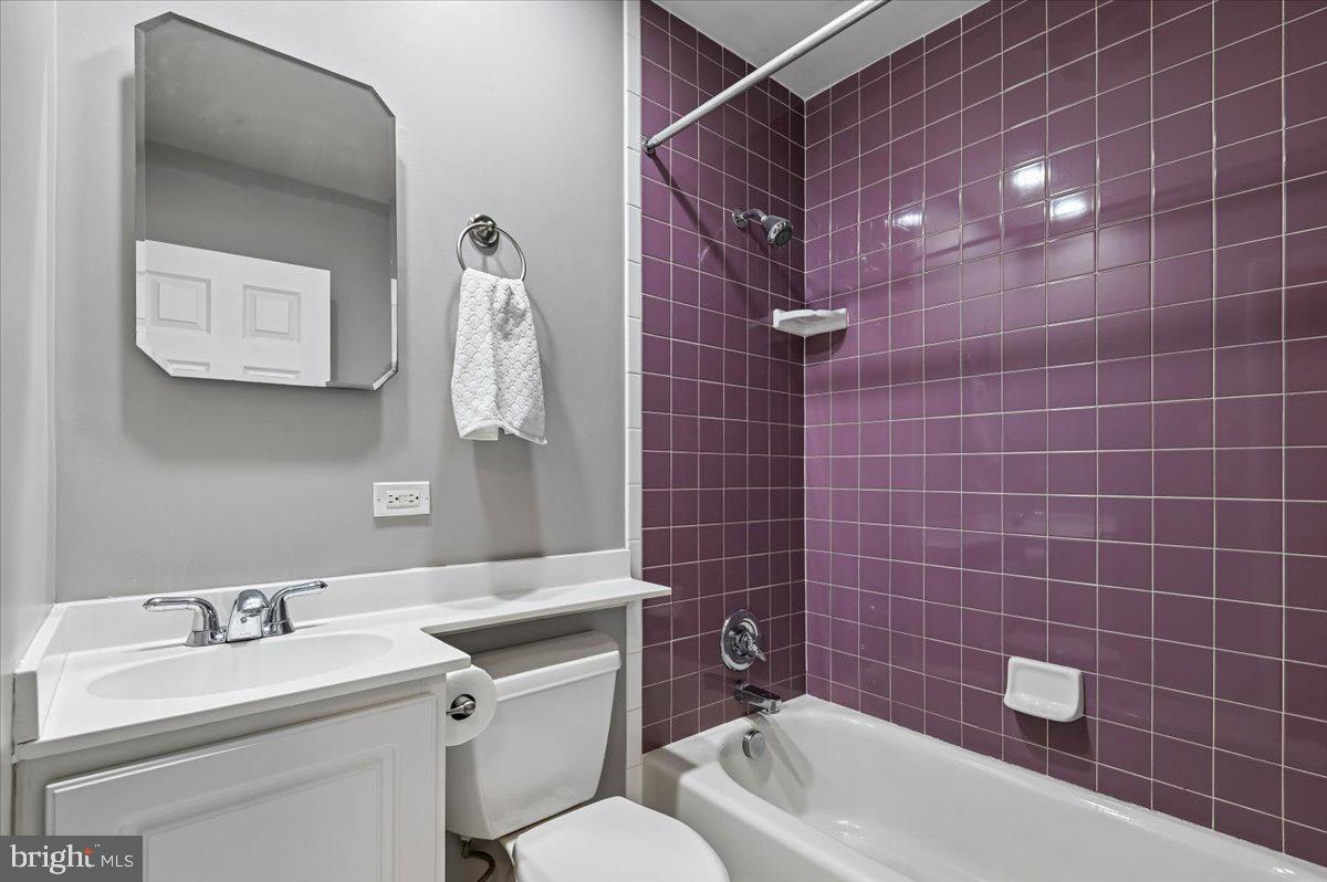 CAPE ST CLAIRE - Residential