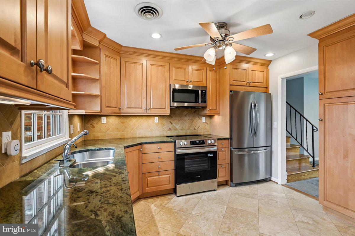 1266 SEABRIGHT DRIVE