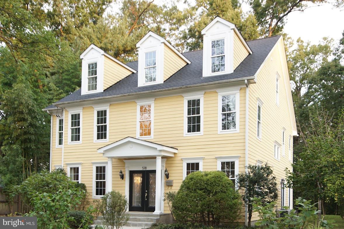 518 CALVIN LANE