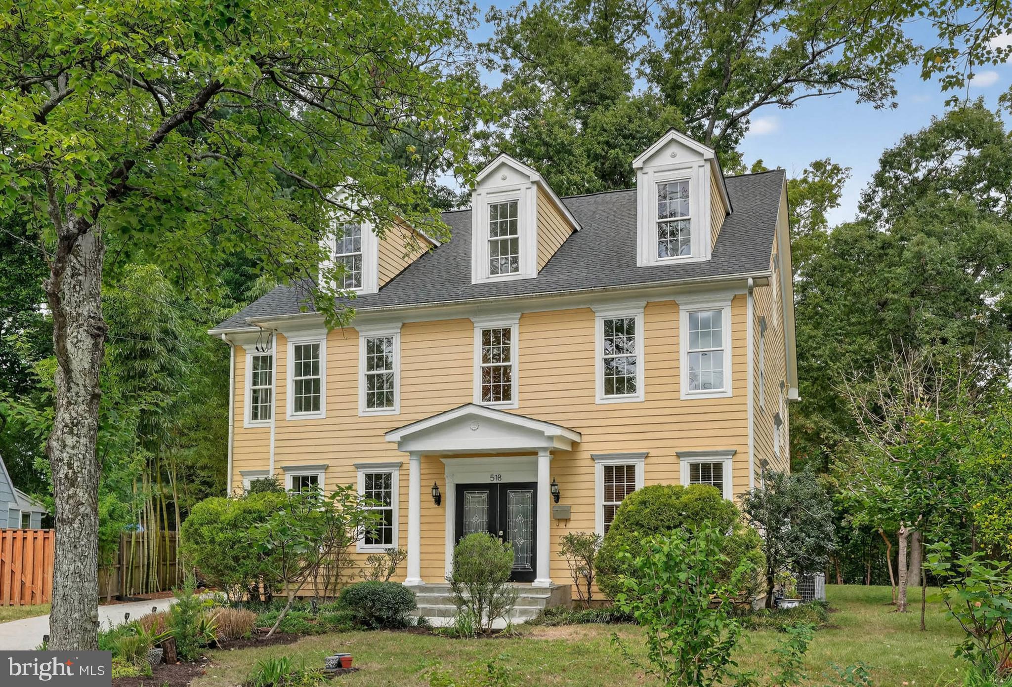 518 CALVIN LANE