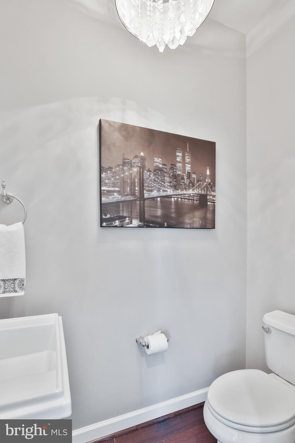 VILLAGE CASE - Residential