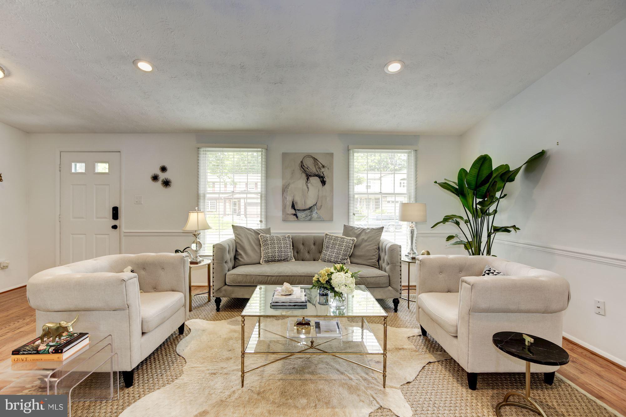 FAIRFAX CLUB ESTATES - Residential