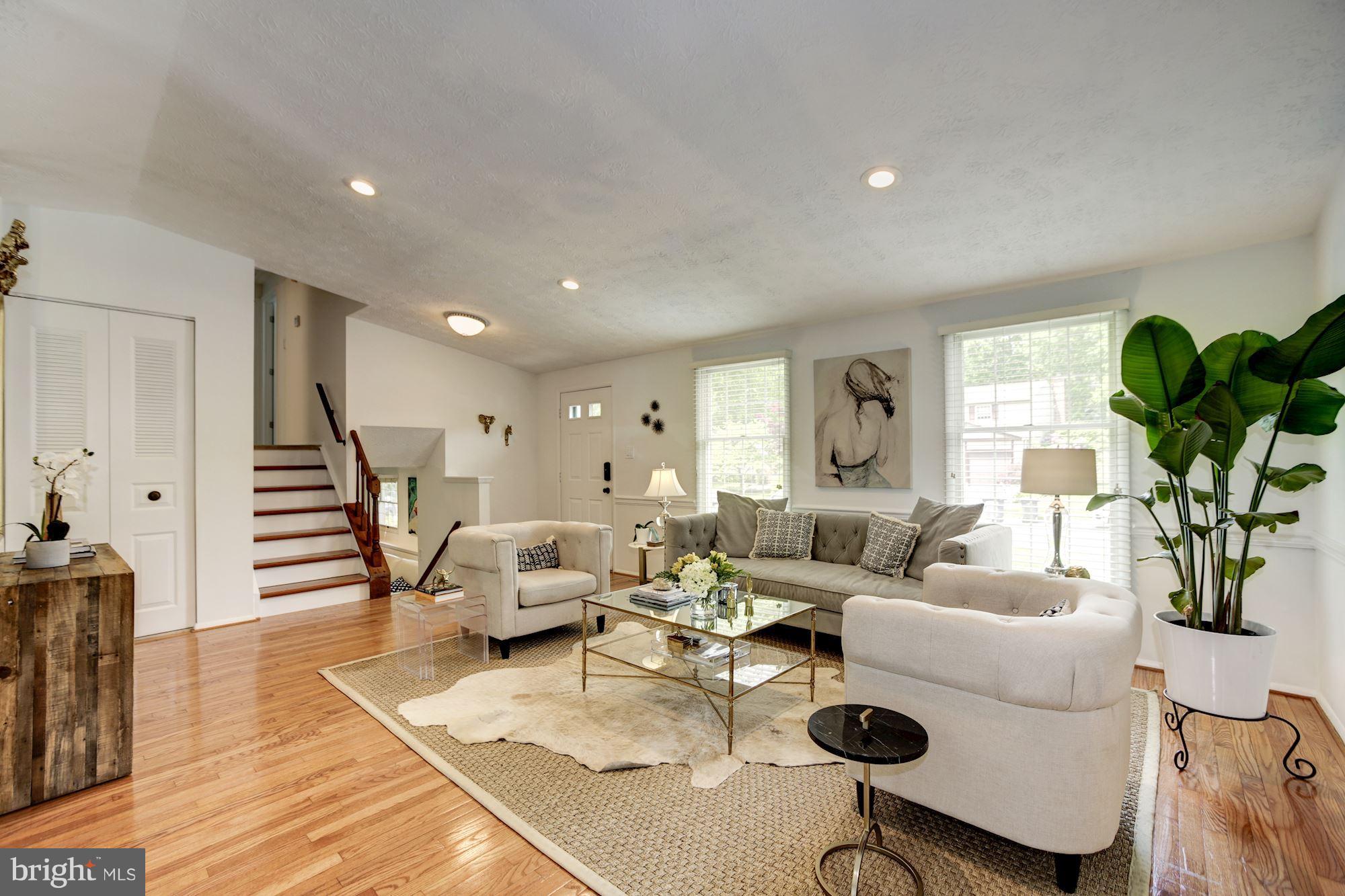 FAIRFAX CLUB ESTATES - Residential