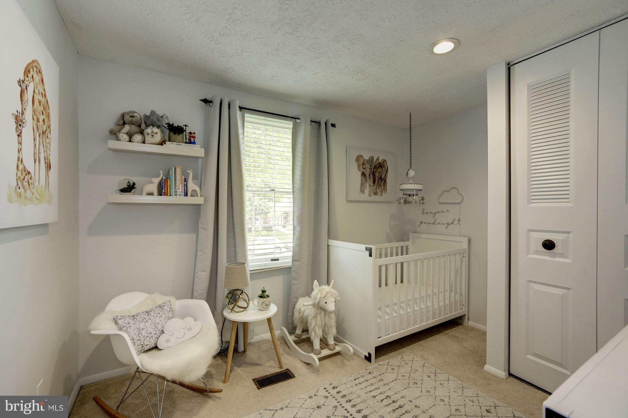 FAIRFAX CLUB ESTATES - Residential