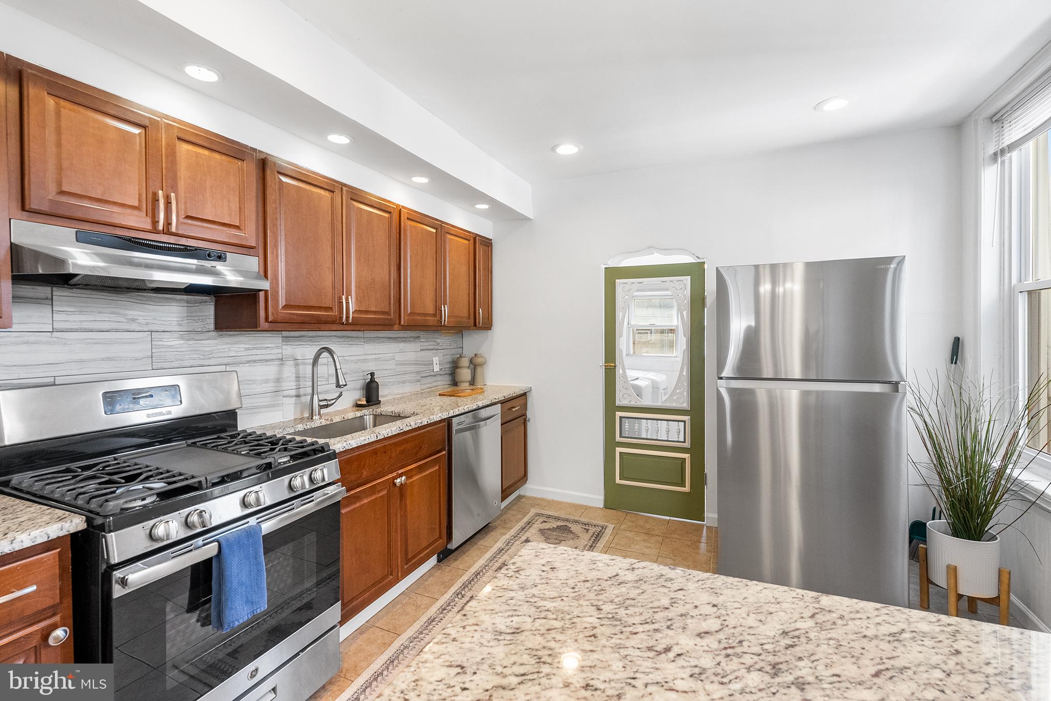 WEST PHILADELPHIA - Residential