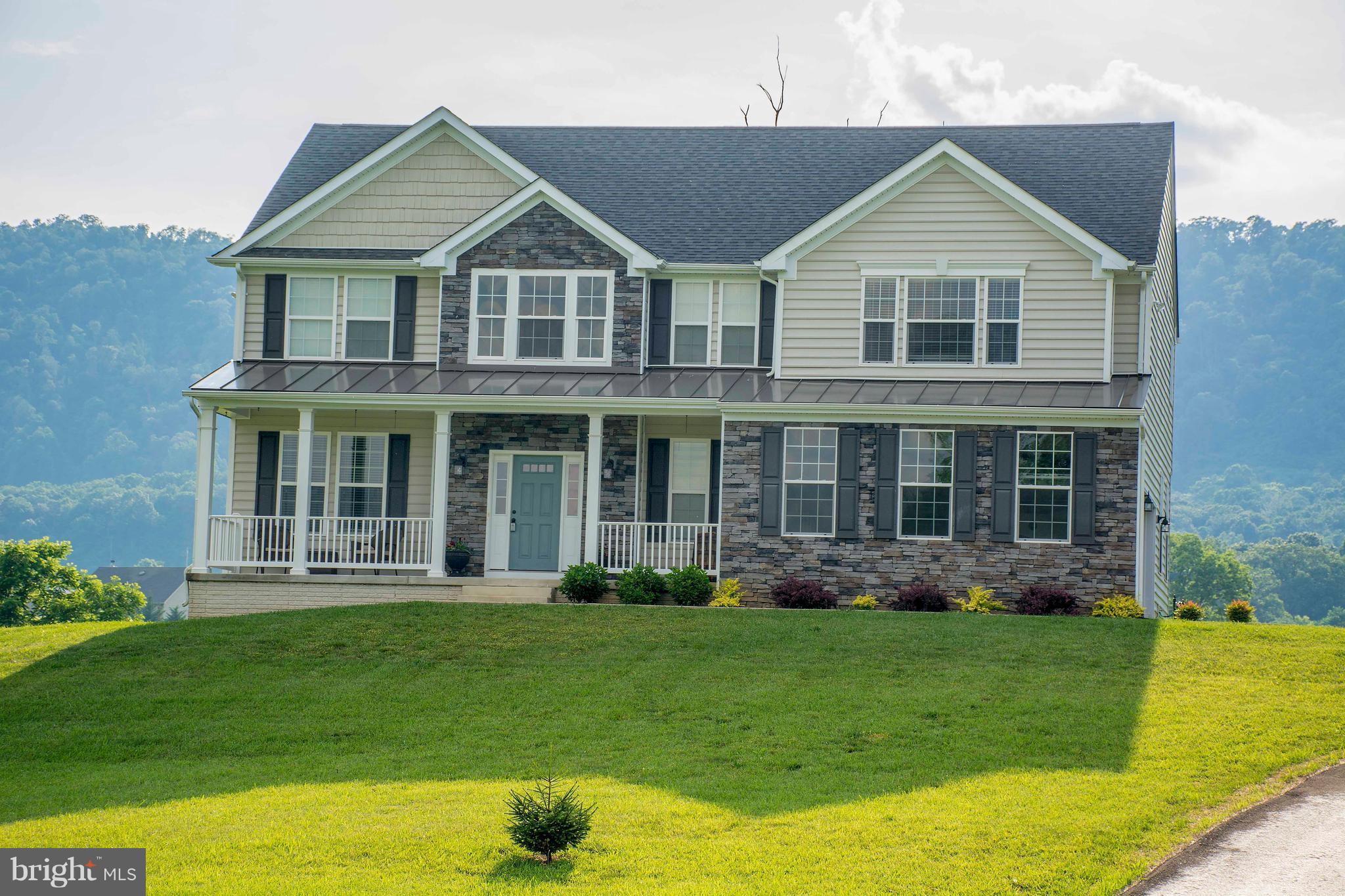 WILLOW BROOK - Residential