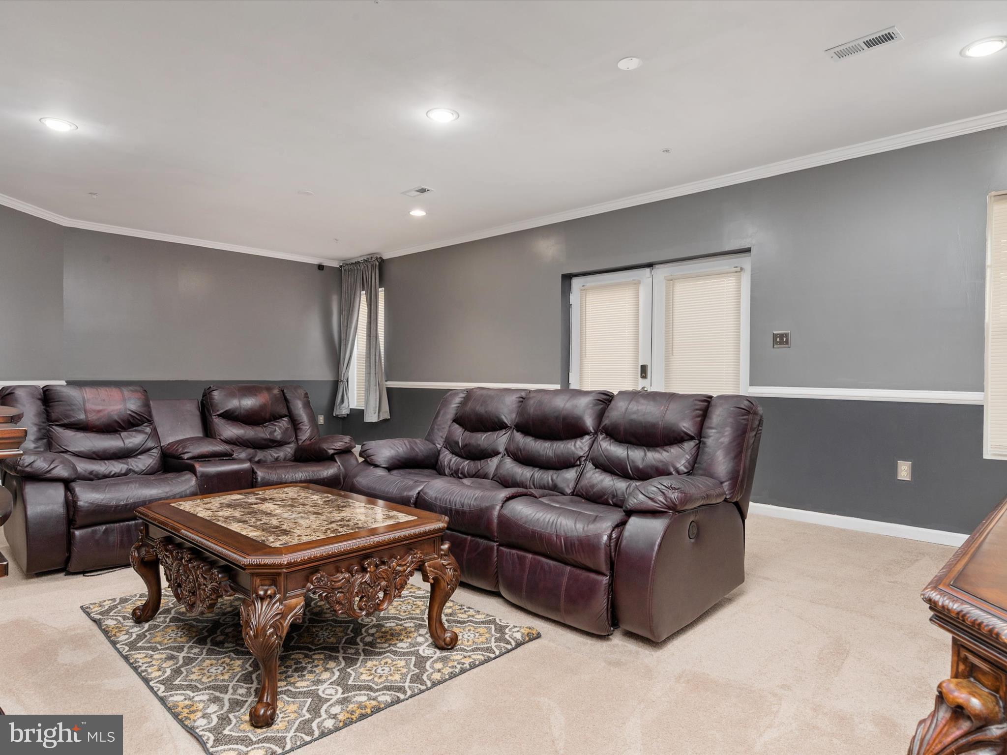 BALMORAL-PLAT 10> - Residential