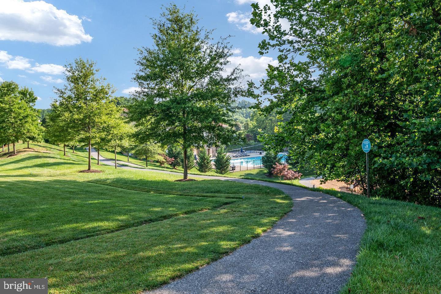 BALMORAL-PLAT 10> - Residential