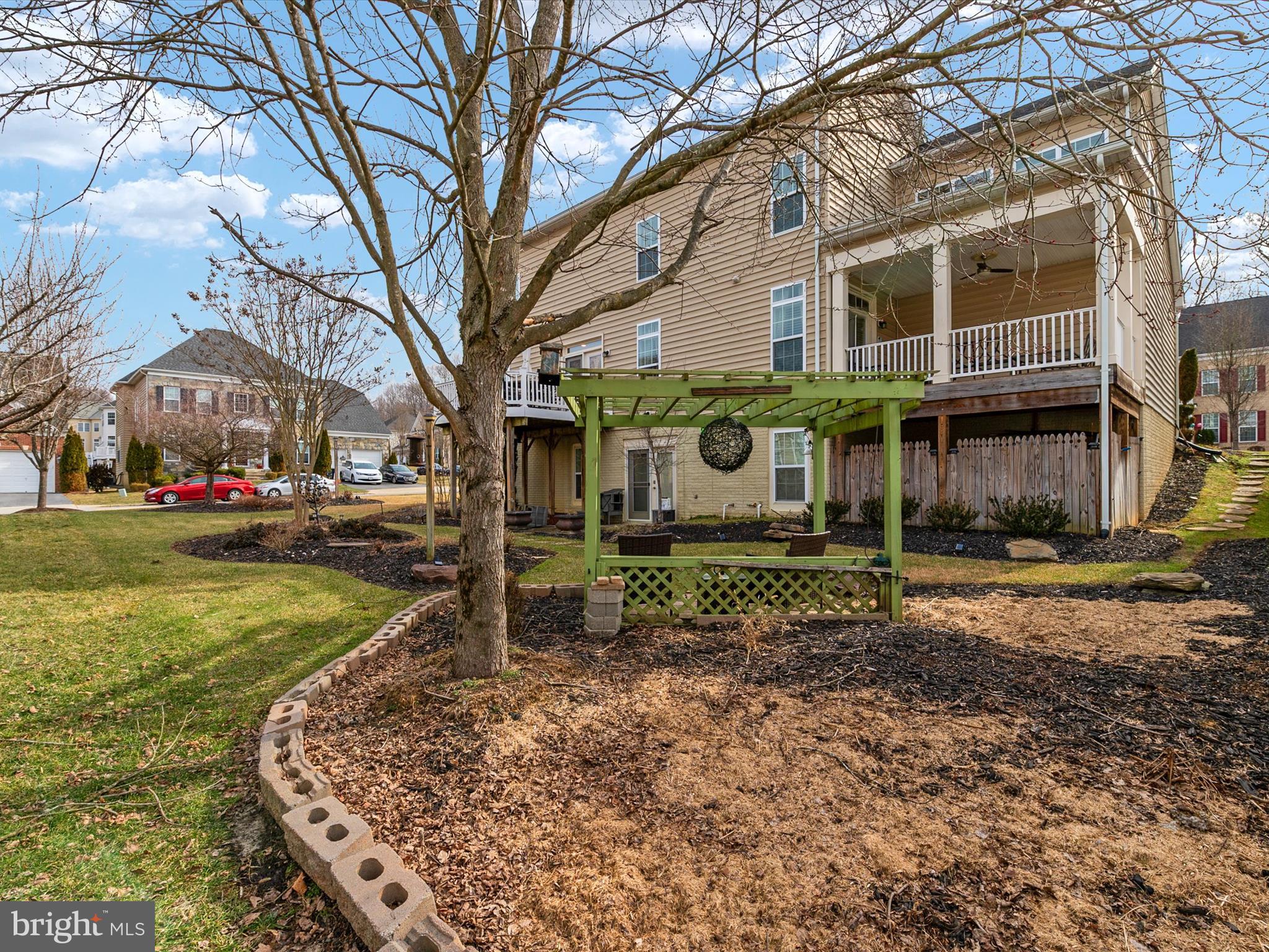 BALMORAL-PLAT 10> - Residential