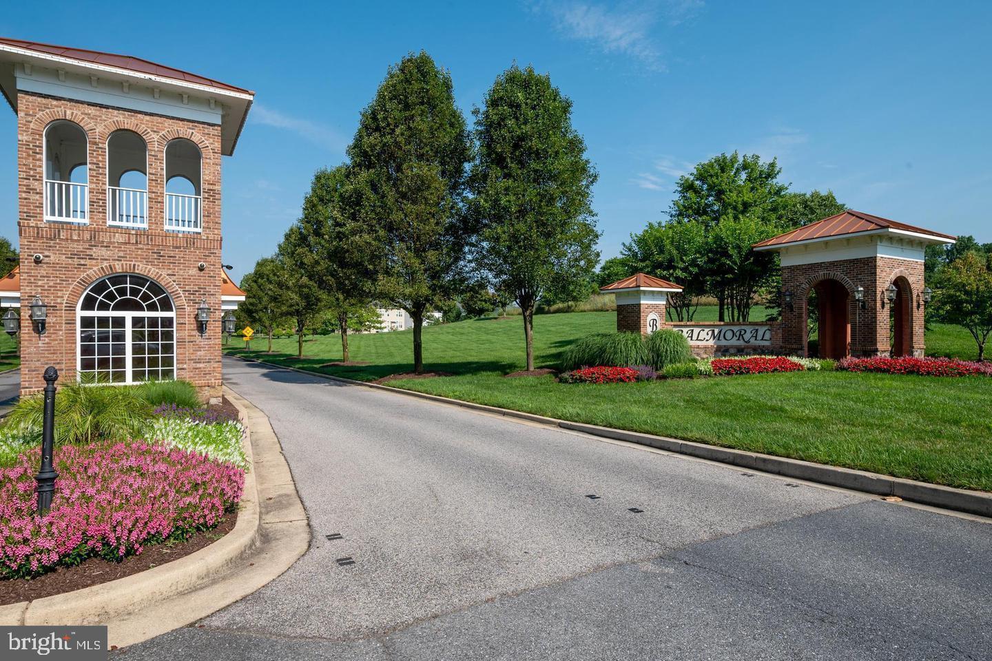 BALMORAL-PLAT 10> - Residential