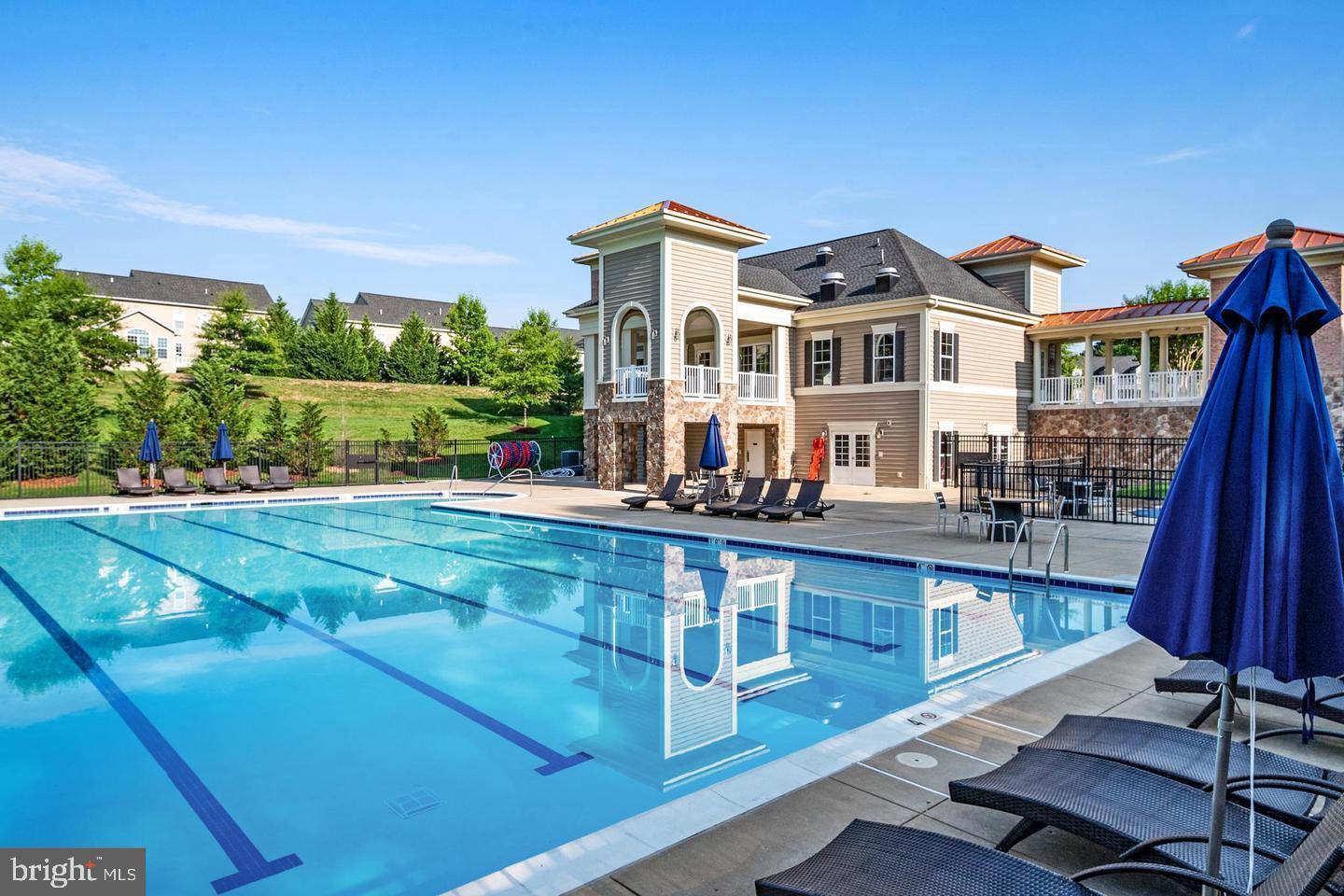 BALMORAL-PLAT 10> - Residential