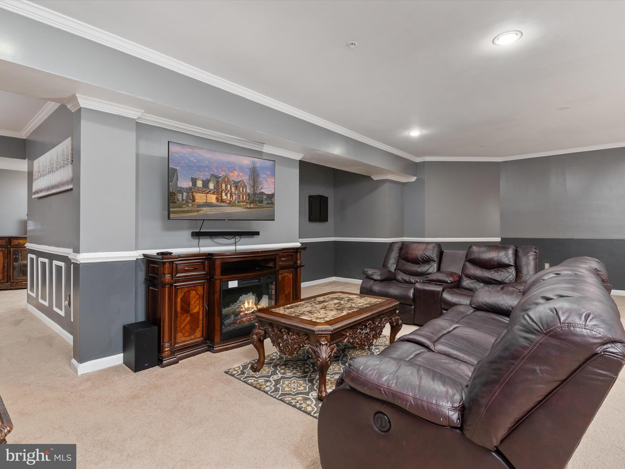 BALMORAL-PLAT 10> - Residential