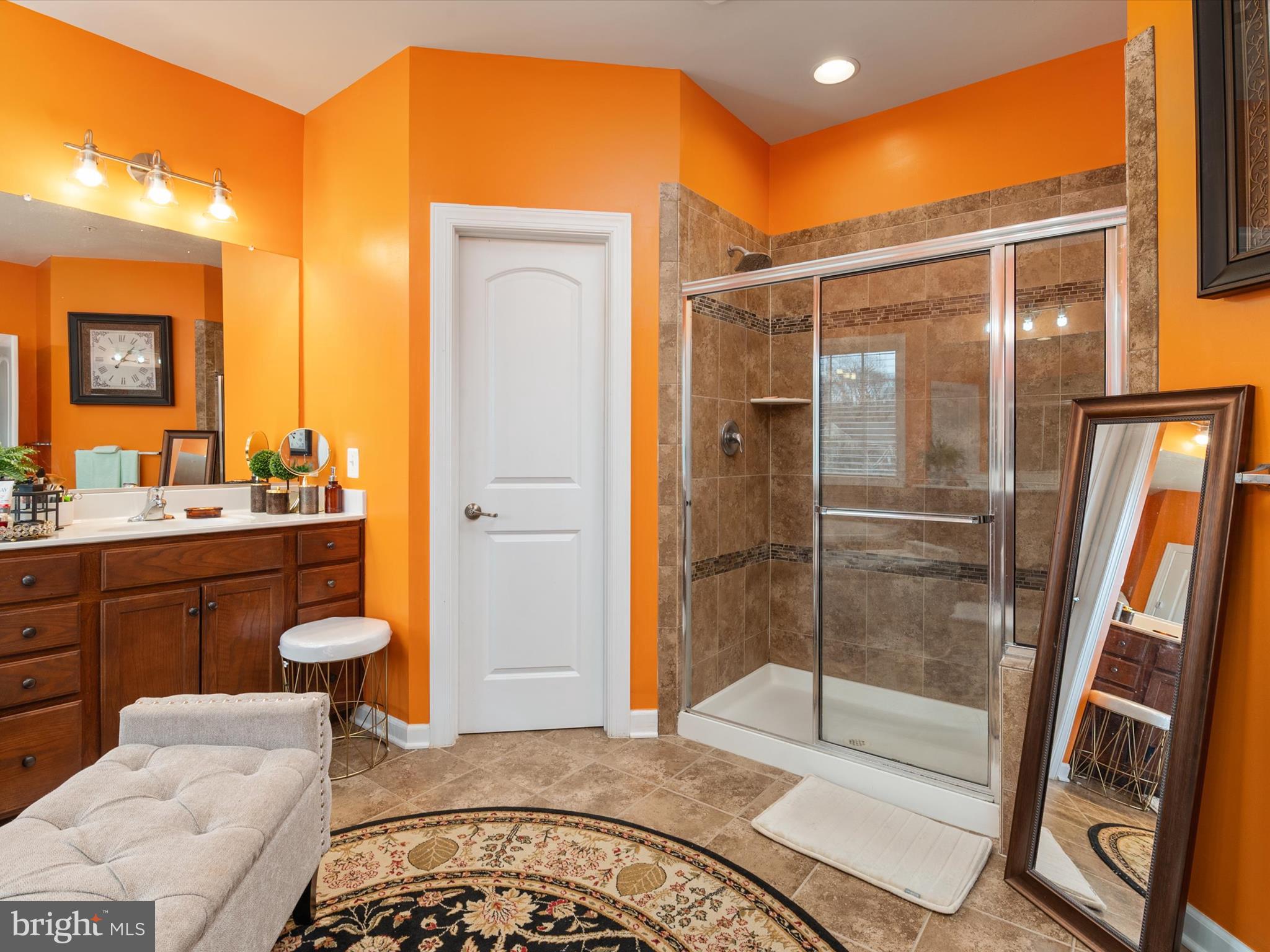 BALMORAL-PLAT 10> - Residential