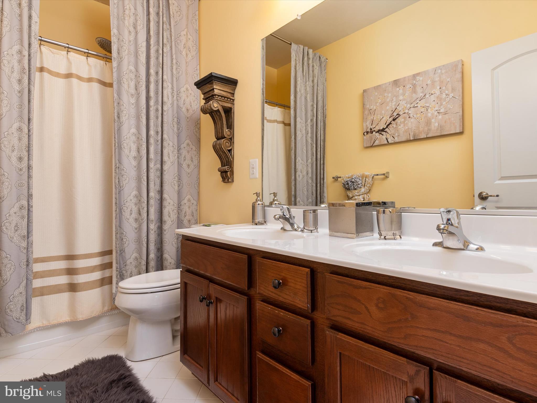 BALMORAL-PLAT 10> - Residential