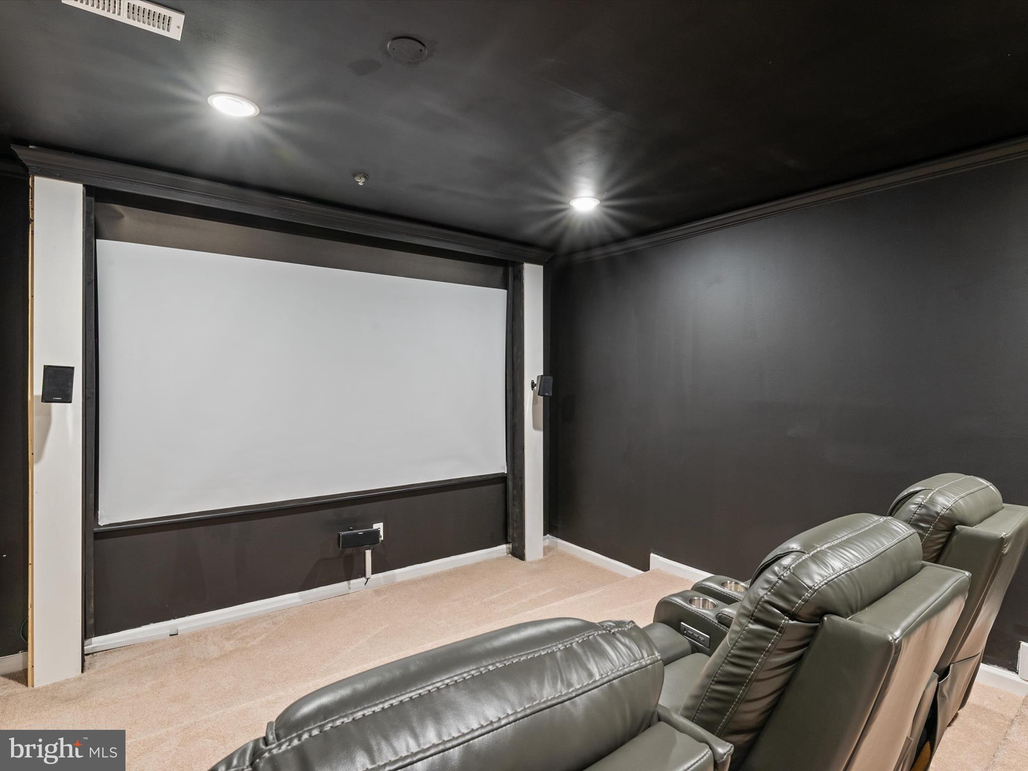 BALMORAL-PLAT 10> - Residential