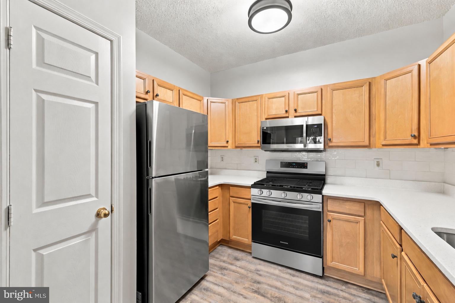 14300 GRAPE HOLLY GROVE 15