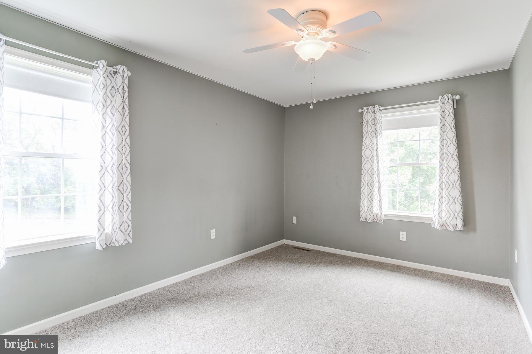 MANOR HEIGHTS - Residential