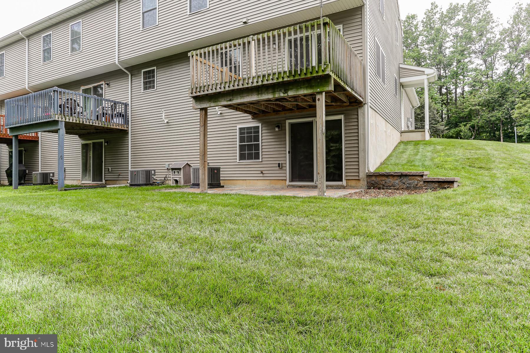 MANOR HEIGHTS - Residential