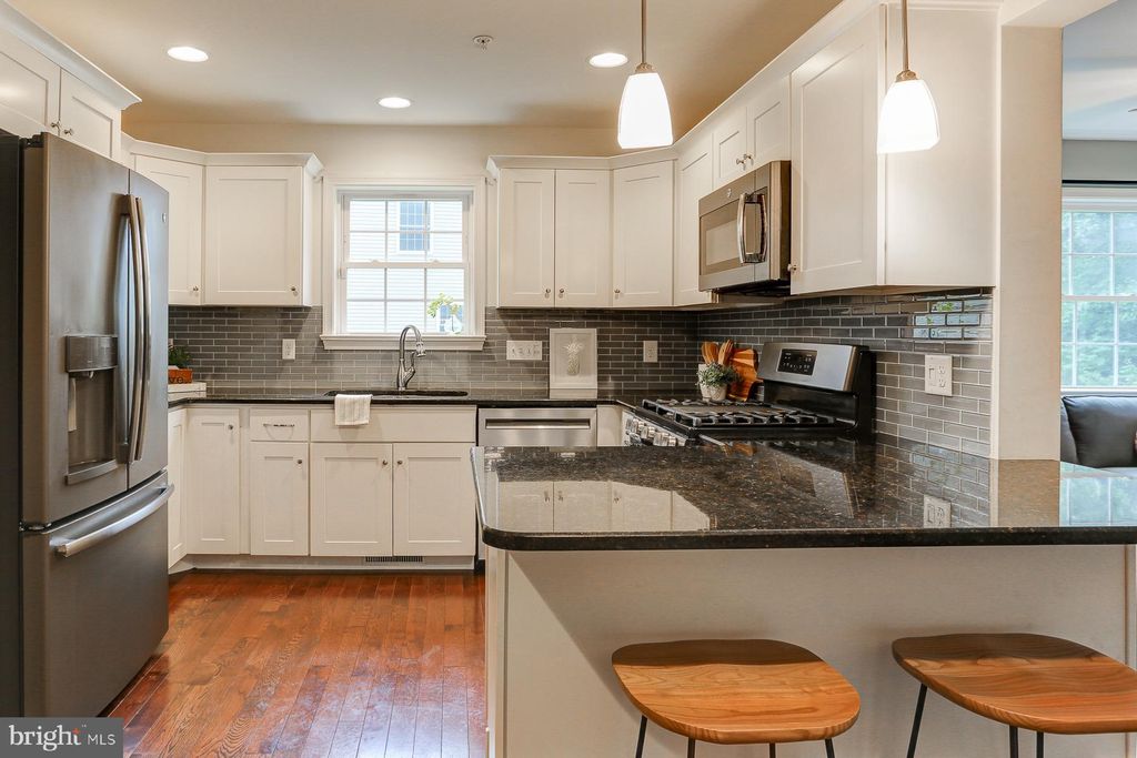 Photo of 116 CASCADE CT, MOUNTVILLE, PA 17554 (MLS # PALA2038440)