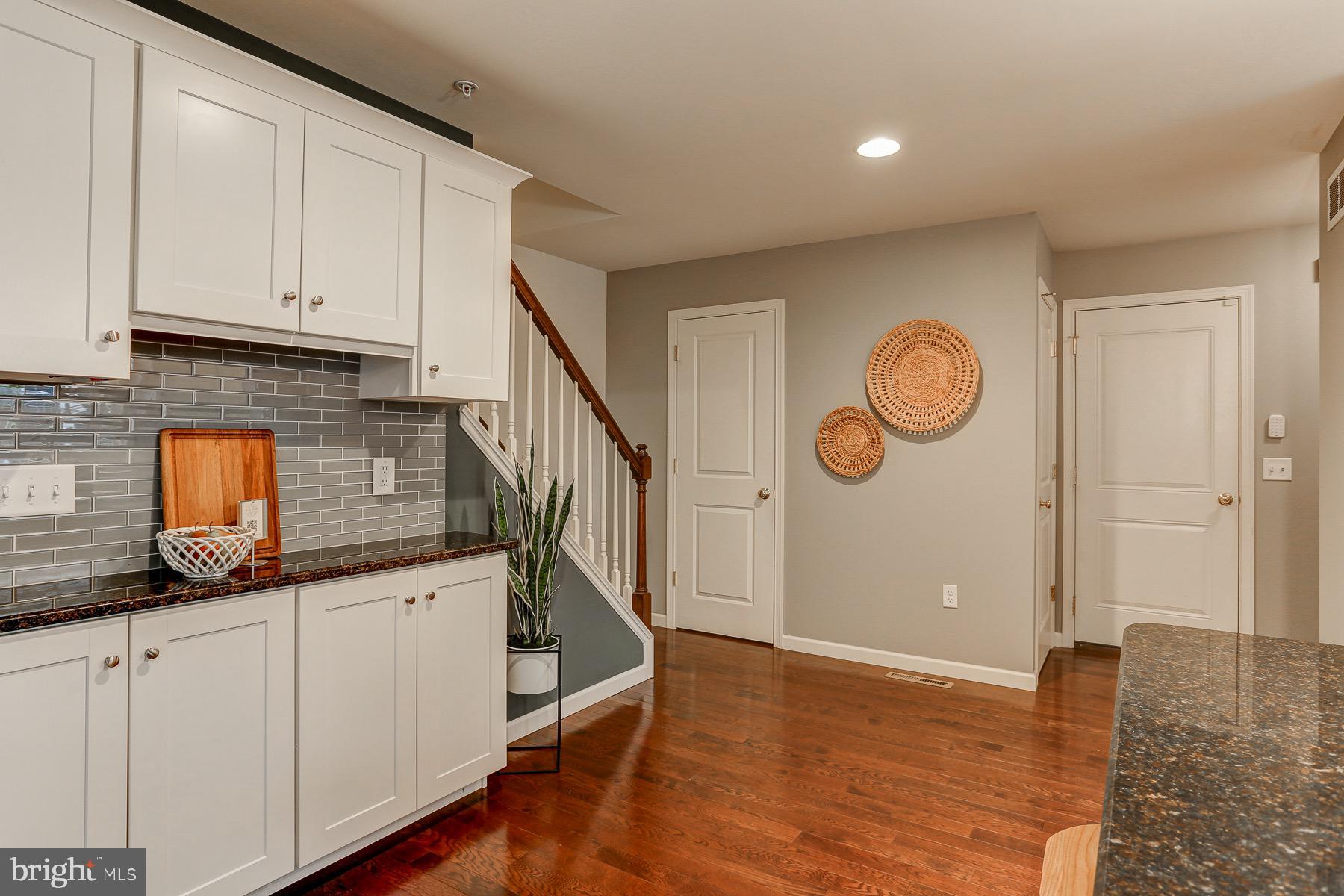 MANOR HEIGHTS - Residential