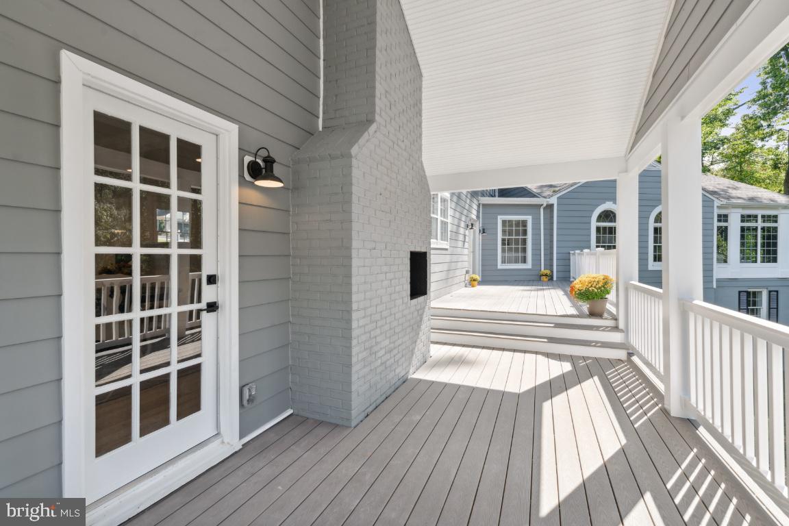 CHAPEL RIDGE - Residential