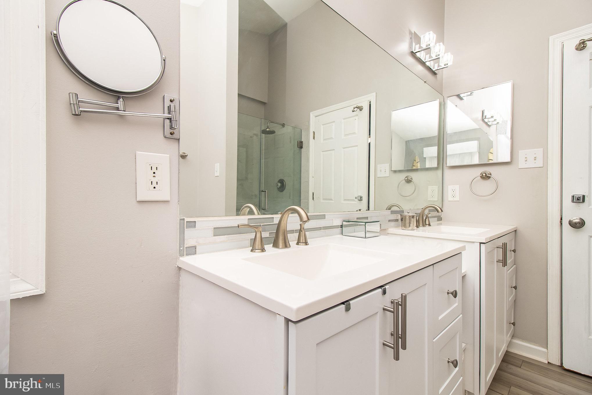 BRENTWOOD ESTATES - Residential