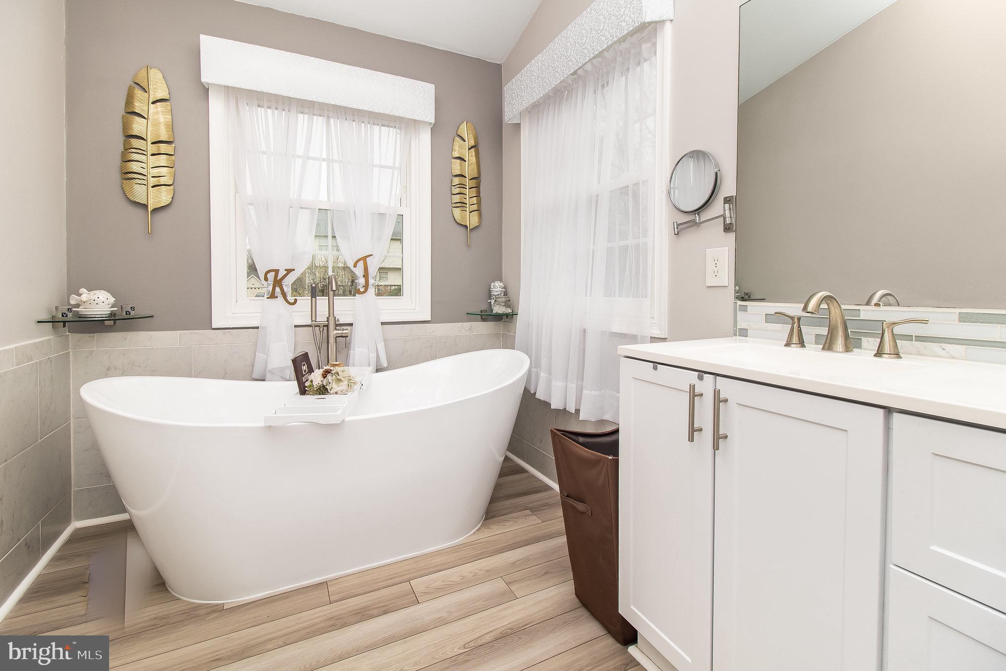 BRENTWOOD ESTATES - Residential