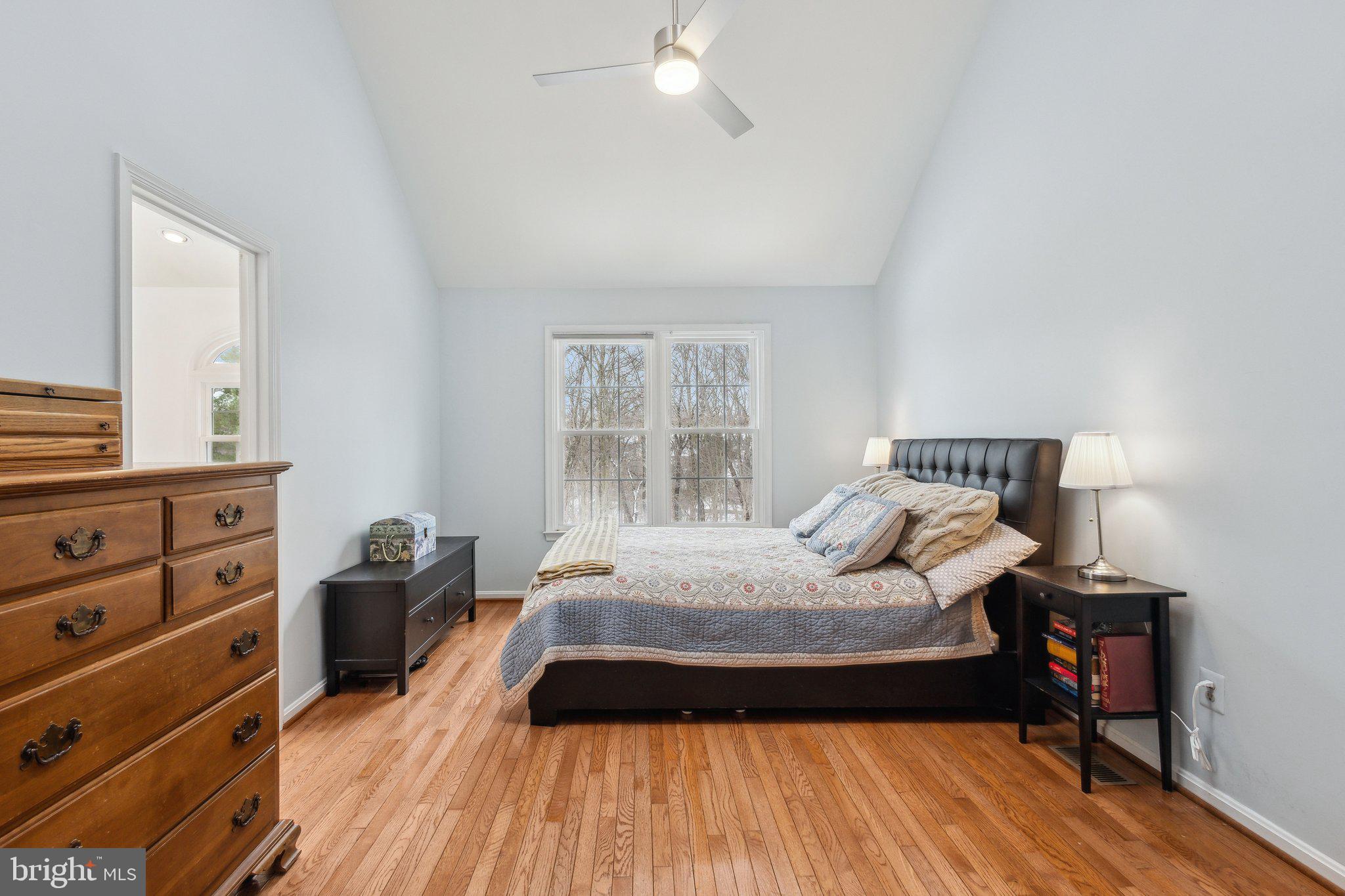 MIDDLEFORD - Residential