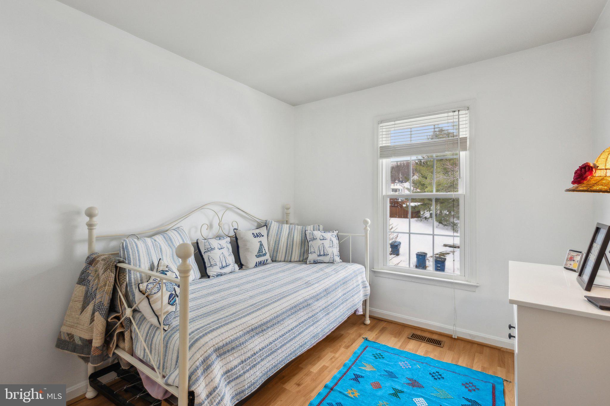 MIDDLEFORD - Residential