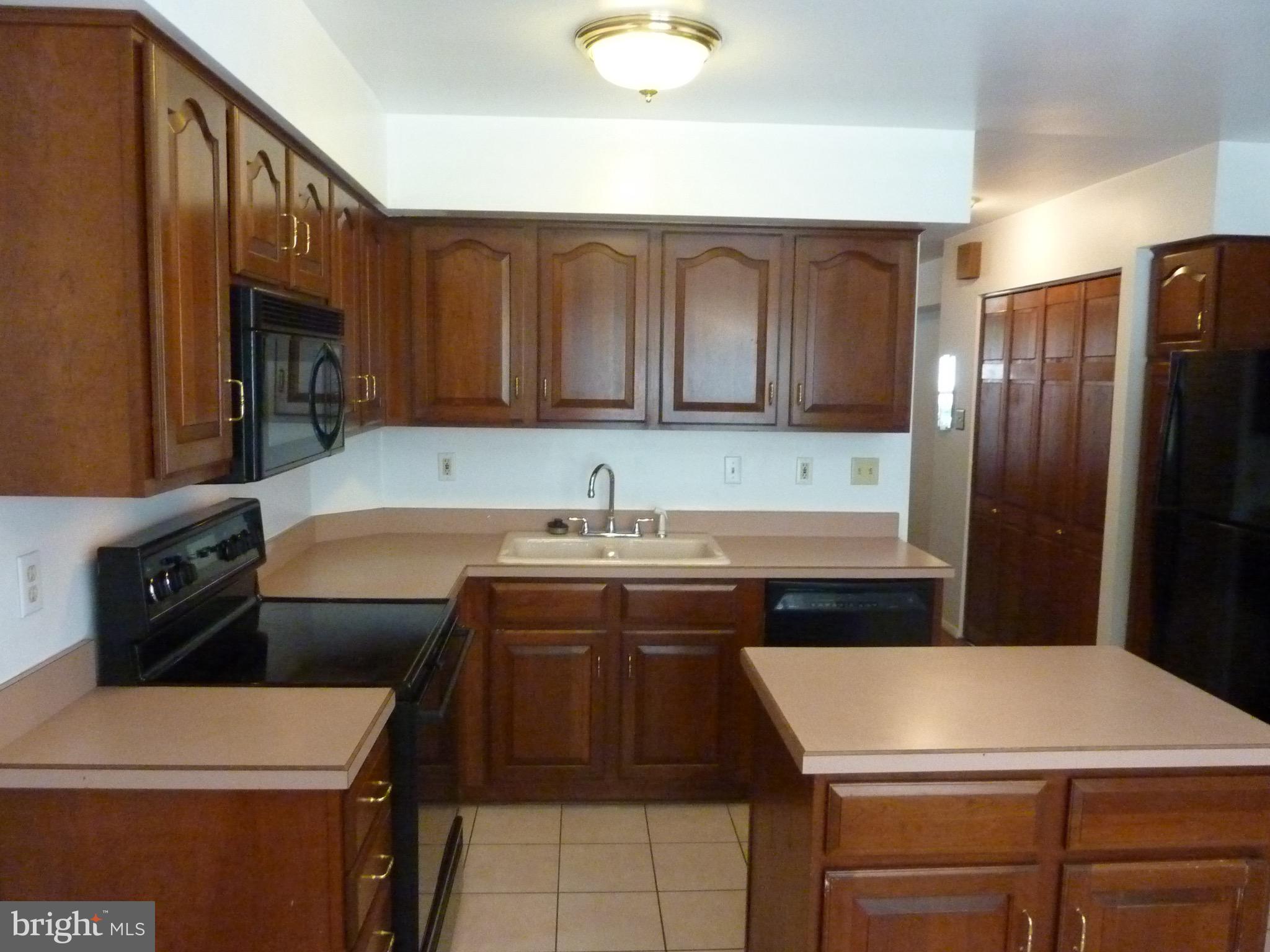 WASHINGTON HILL - Residential Lease