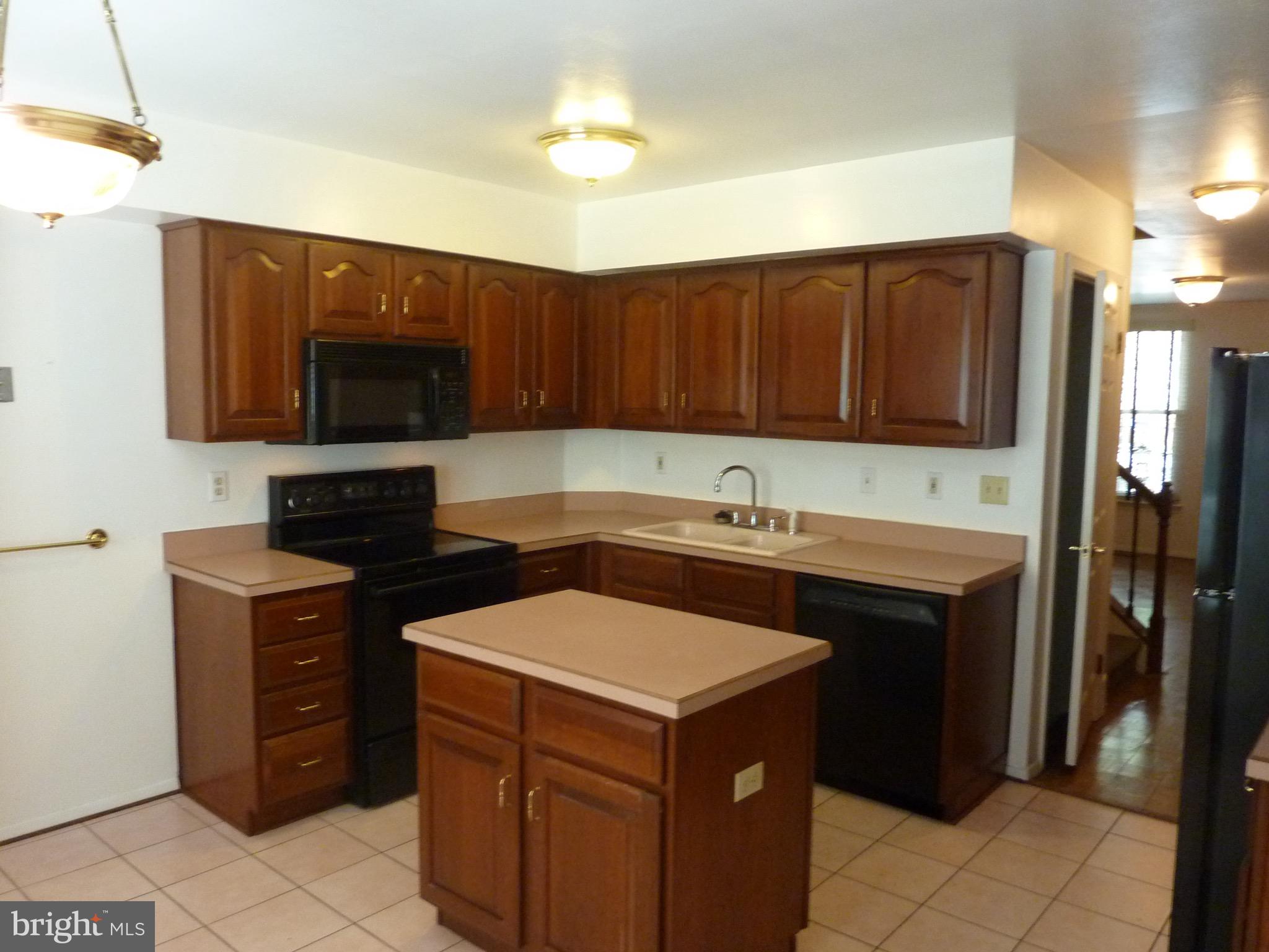 WASHINGTON HILL - Residential Lease