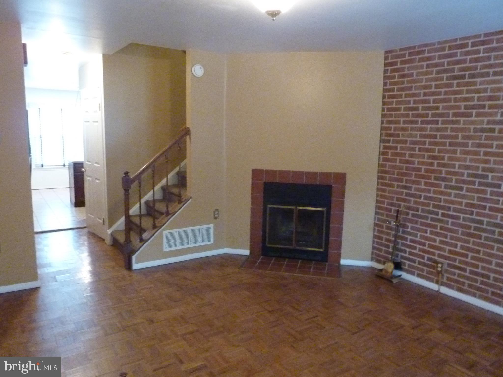 WASHINGTON HILL - Residential Lease