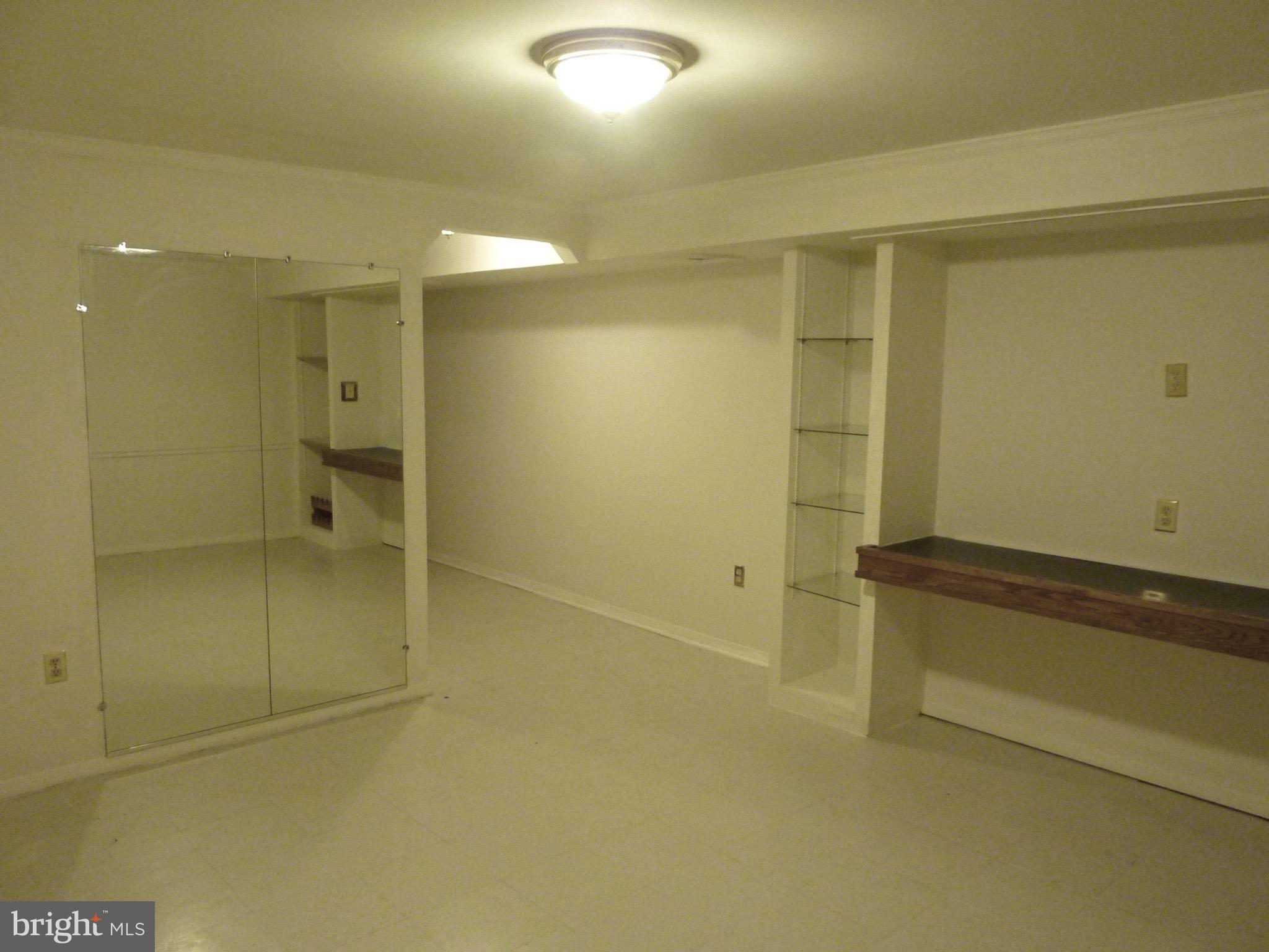 WASHINGTON HILL - Residential Lease