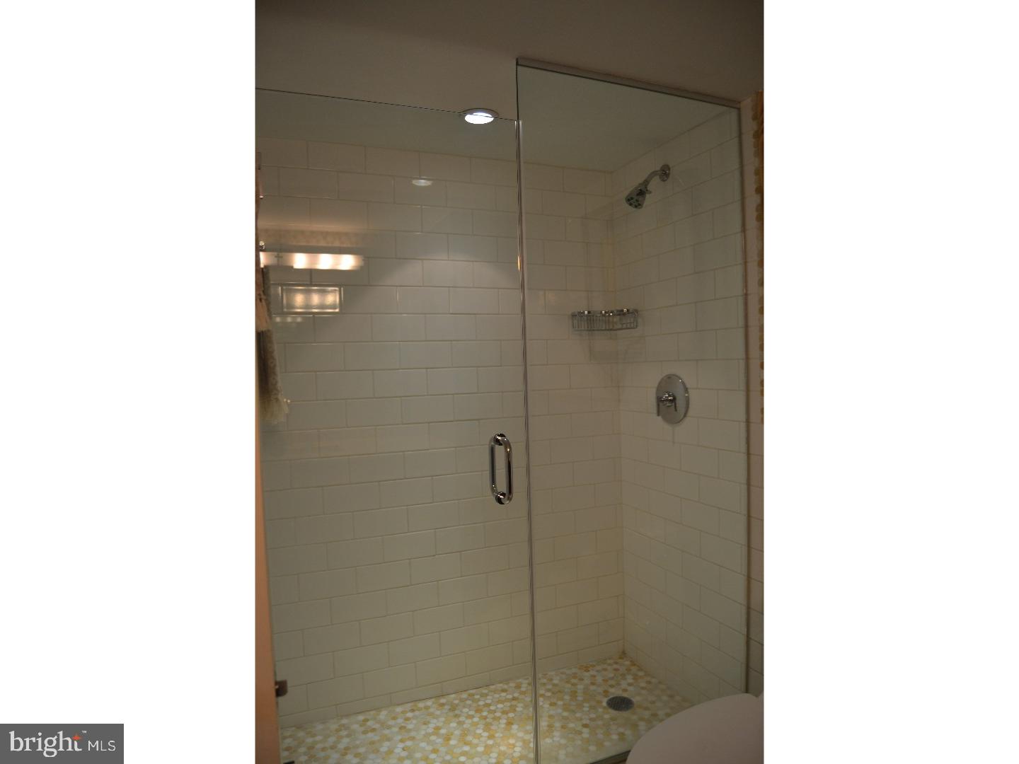 RITTENHOUSE SQUARE - Residential Lease