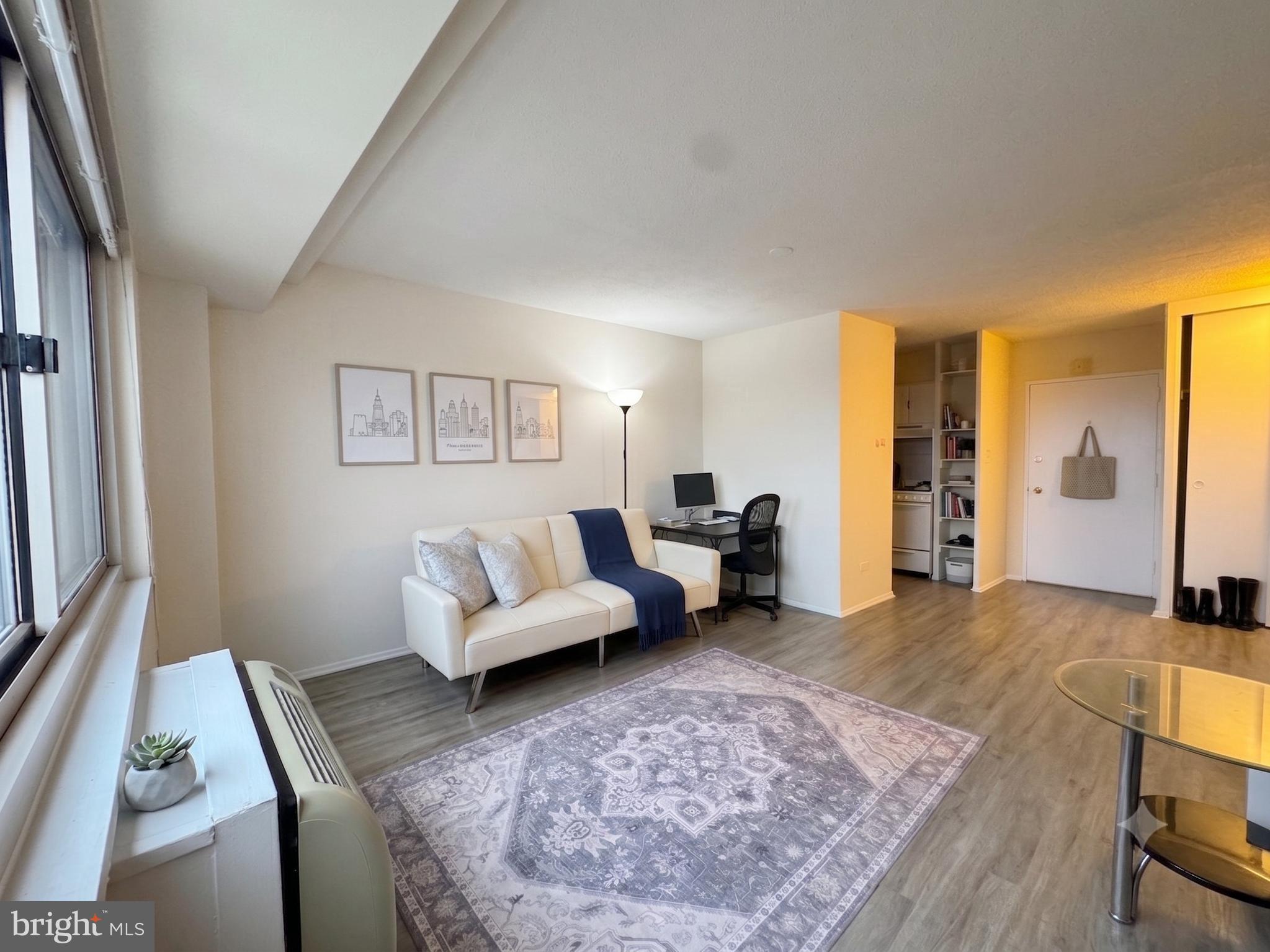 2101 CHESTNUT STREET 17 1813