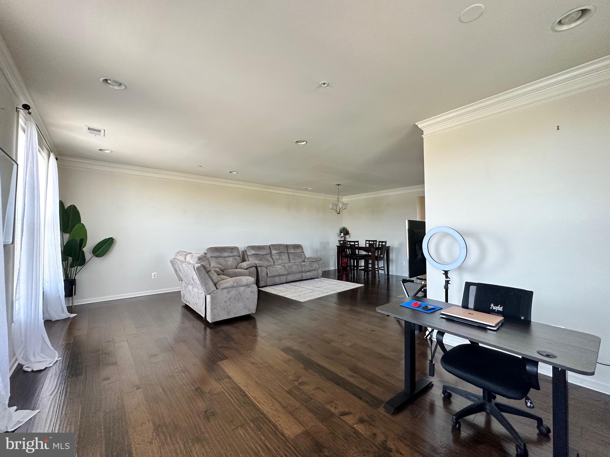 BUCKINGHAM AT LOUDOUN VALLEY - Residential Lease